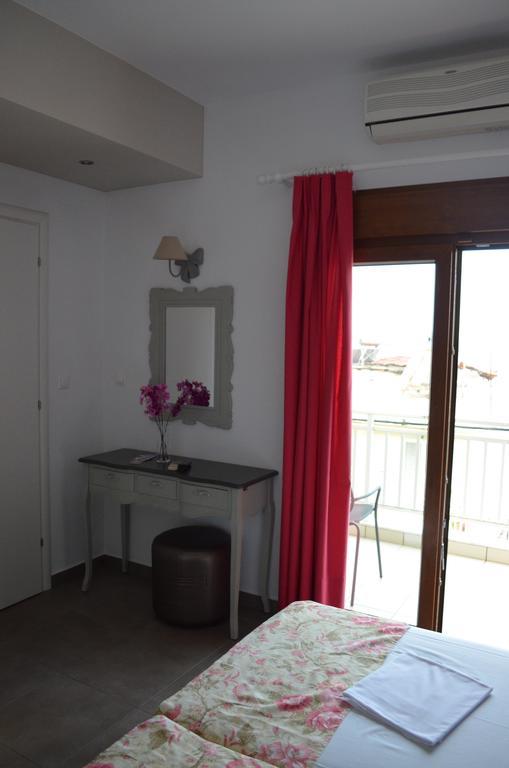 Emmeleia Accommodation By Maria Riga Ouranoupoli Buitenkant foto